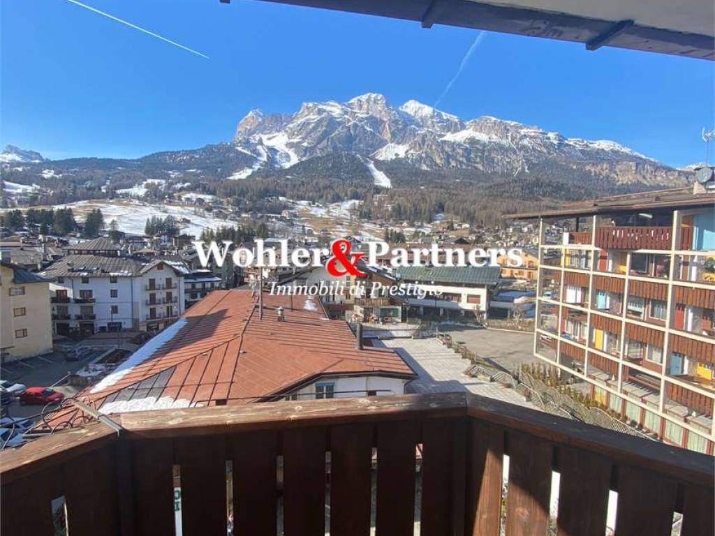 Appartamento a Cortina d'ampezzo in Cortina D'Ampezzo - Foto 3