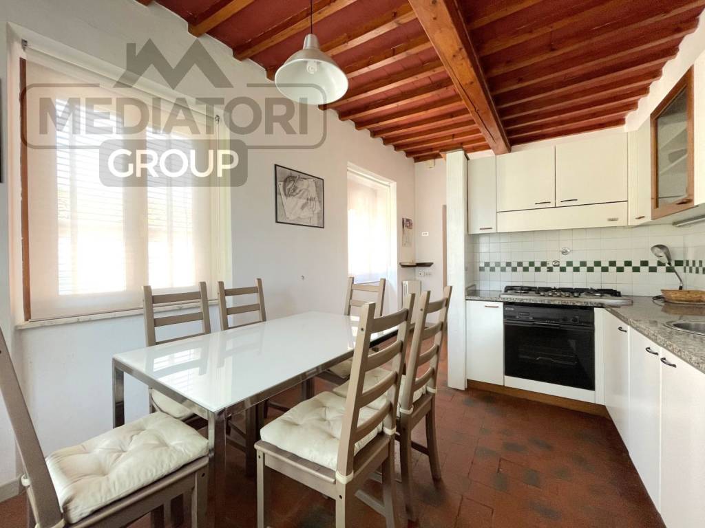 Appartamento a Borgo a mozzano in Via del Santo - Foto 2