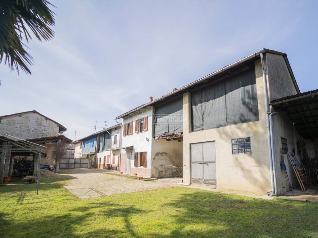 Casa indipendente a Langosco in Via Giuseppe Mazzini 38/6 - Foto 5