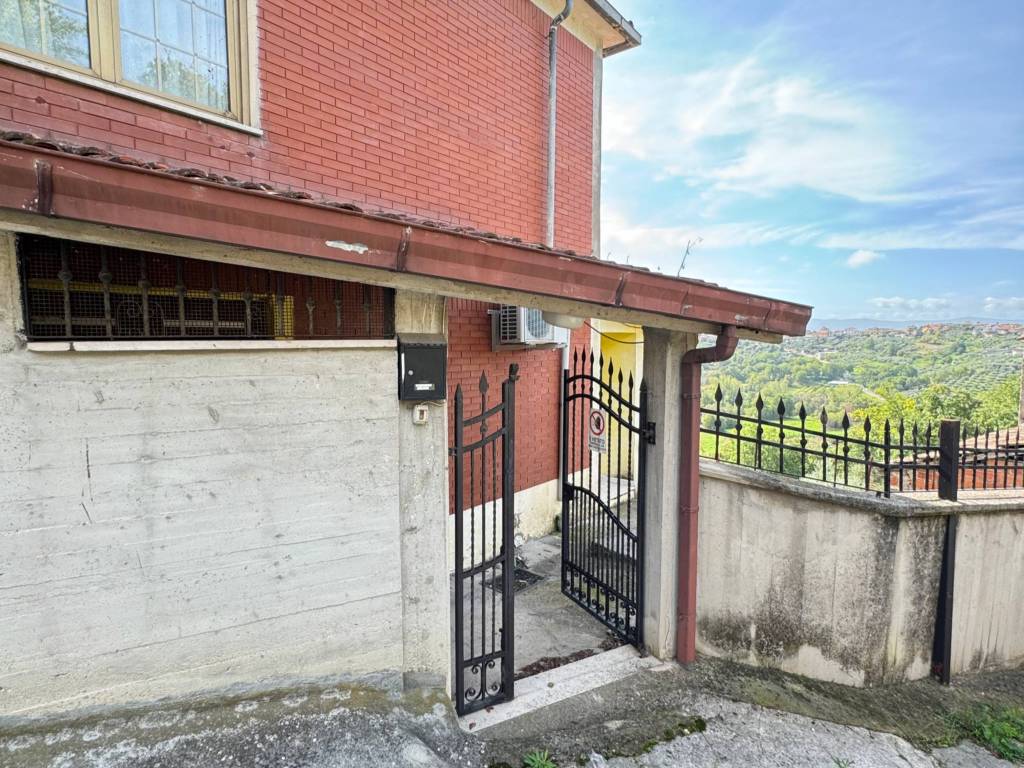 Villa a Boville ernica in Via Cupa San Lucio, 17 - Foto 3