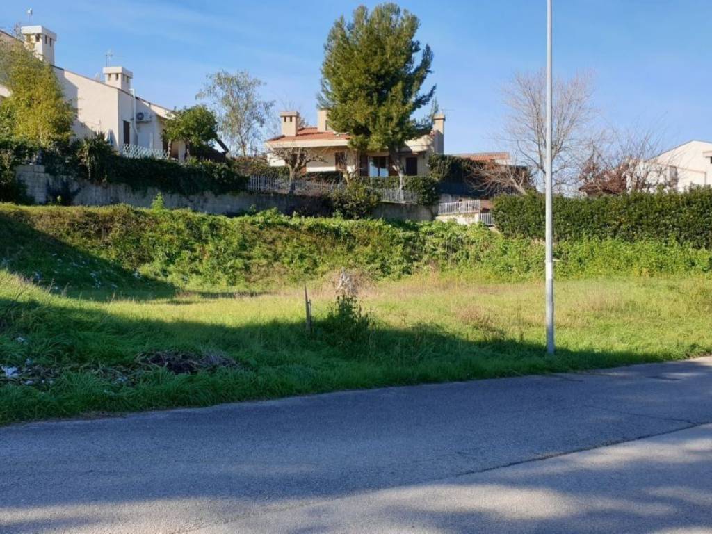 Terreno a Potenza picena in Via Marte s.n.c - Foto 2