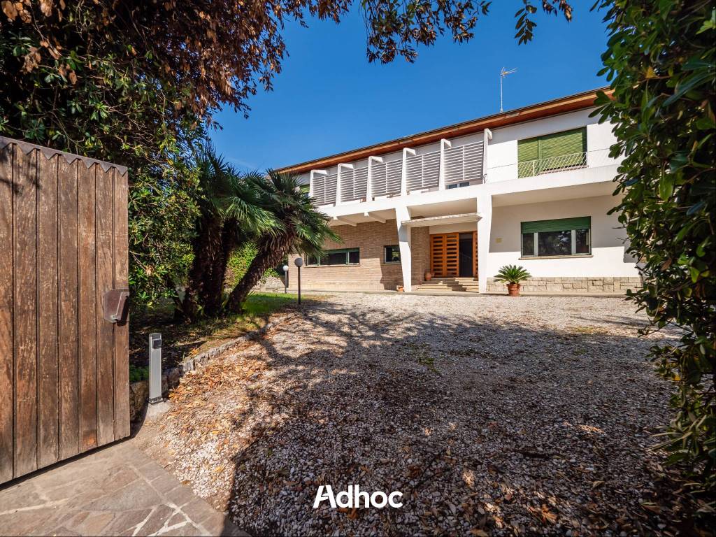 Villa a Fano in Viale Ruggero Mariotti, 3 - Foto 3