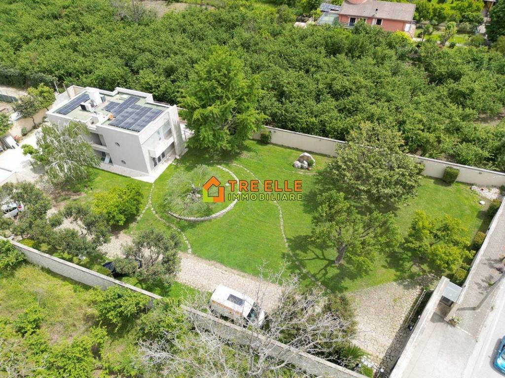 Villa a Comiziano in VIA PROVINCIALE PER CICCIANO - Foto 3