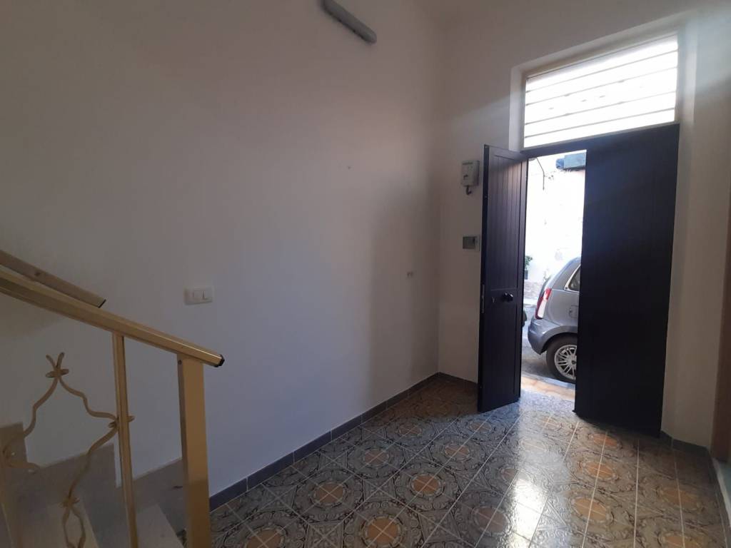 Casa indipendente a Avola in Via Montanara, 1 - Foto 3