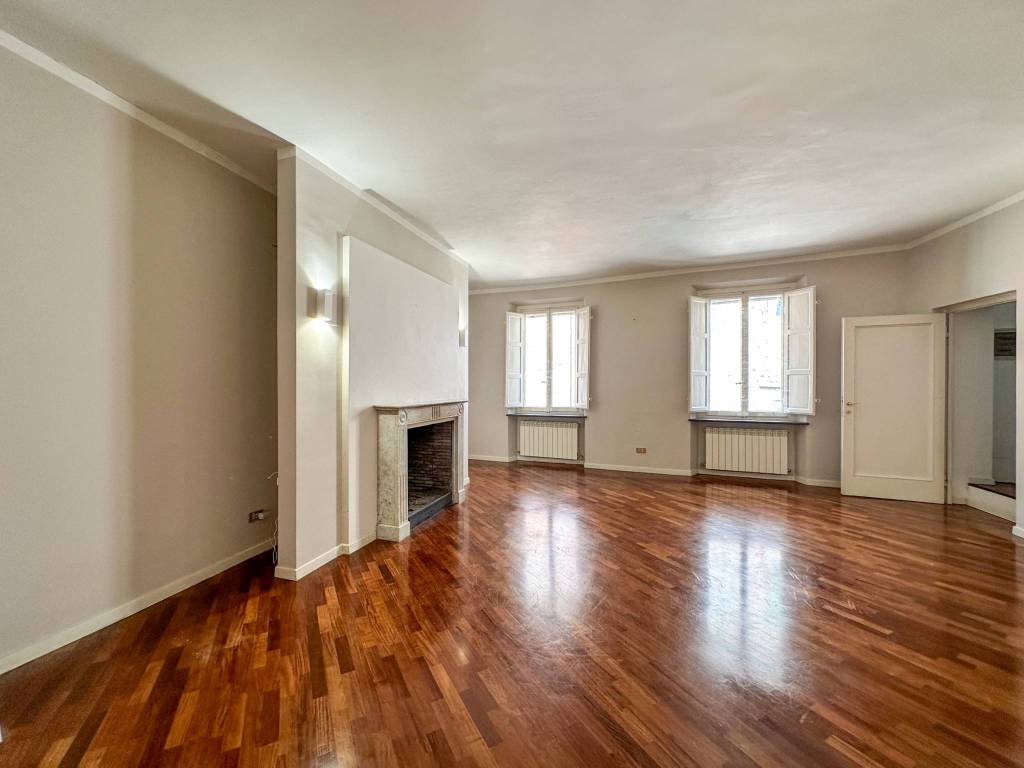 Appartamento a Lucca in Piazza del Salvatore, 3 - Foto 3