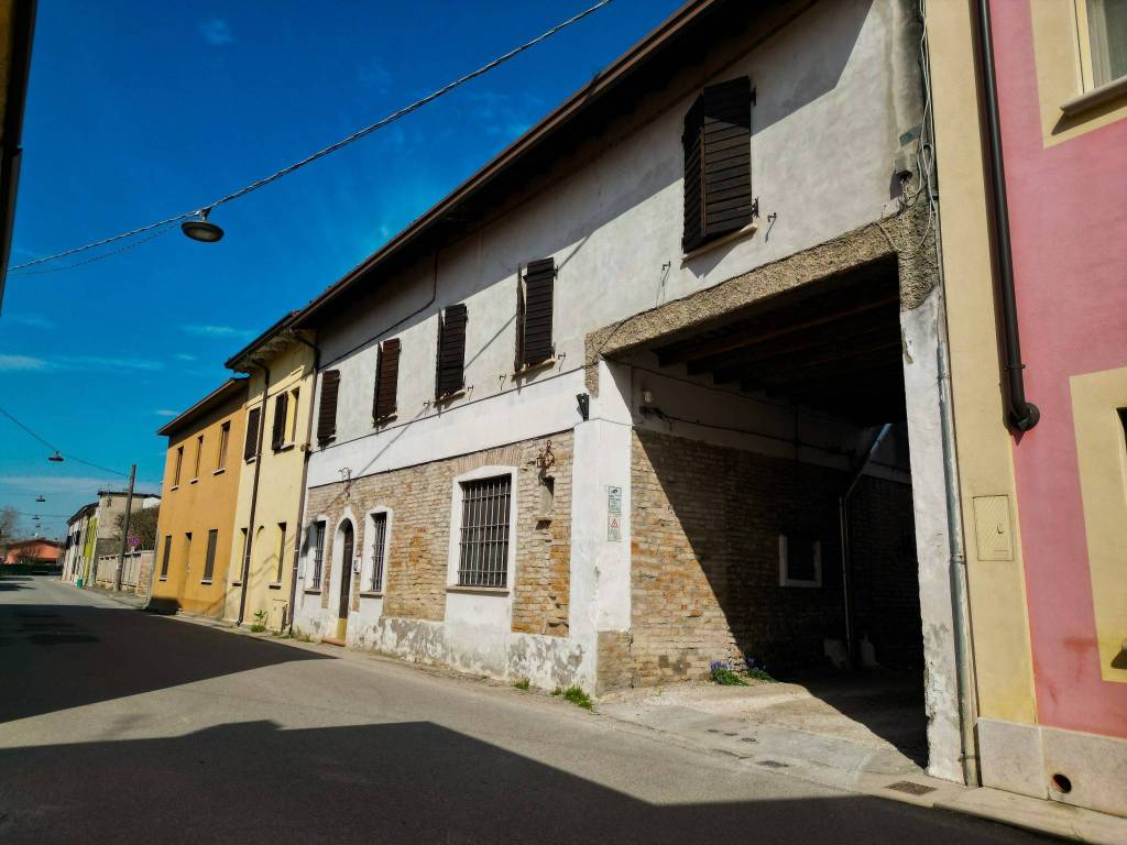 Casa indipendente a Asola in Via Magenta, 16 - Foto 2