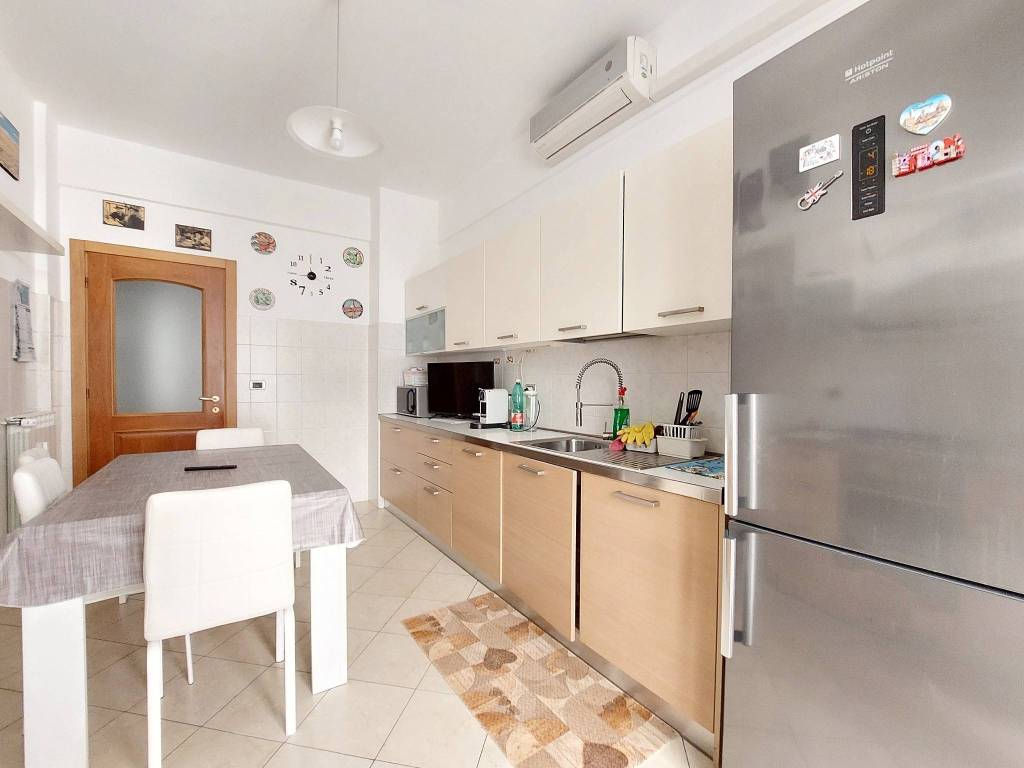 Appartamento a Genova in Via La Spezia - Foto 2