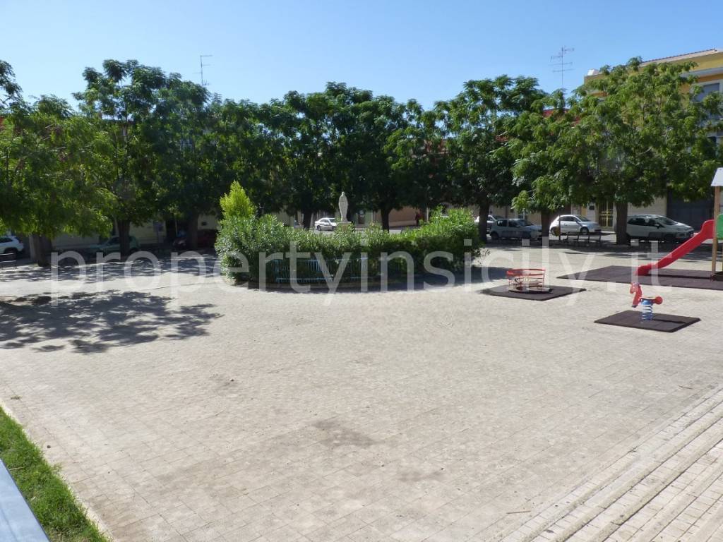 Appartamento a Floridia in Via Luigi Capuana - Foto 2