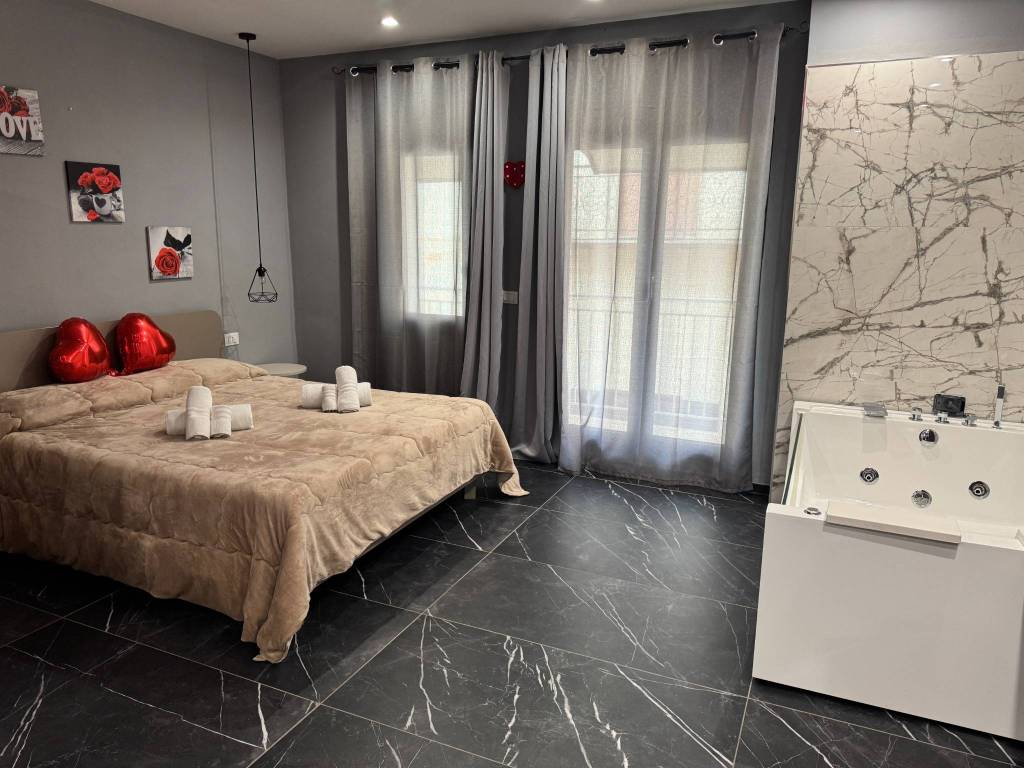 Appartamento a Porto empedocle in Via Michele Marullo - Foto 5
