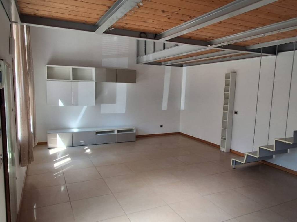 Appartamento a Vigevano in Corso Genova, 35 - Foto 2