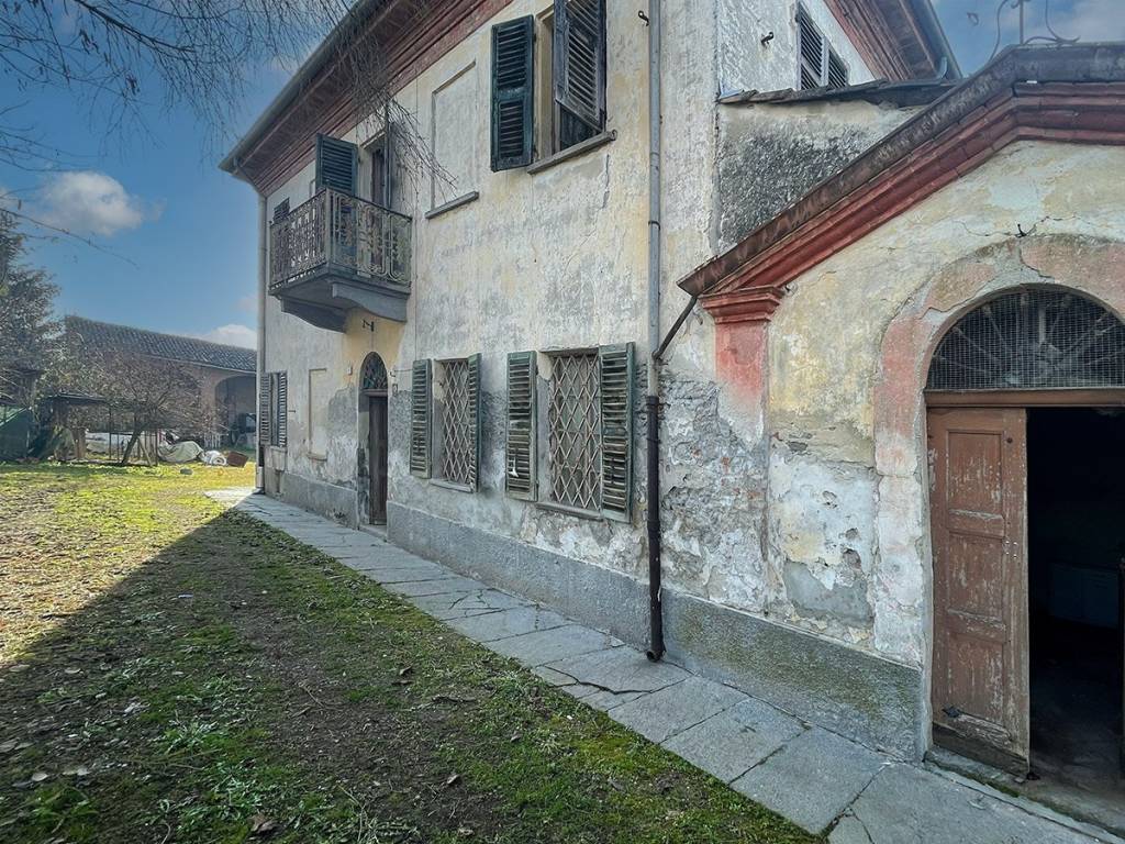 Rustico / casale a Guarene in Corso Canale, 41 - Foto 4
