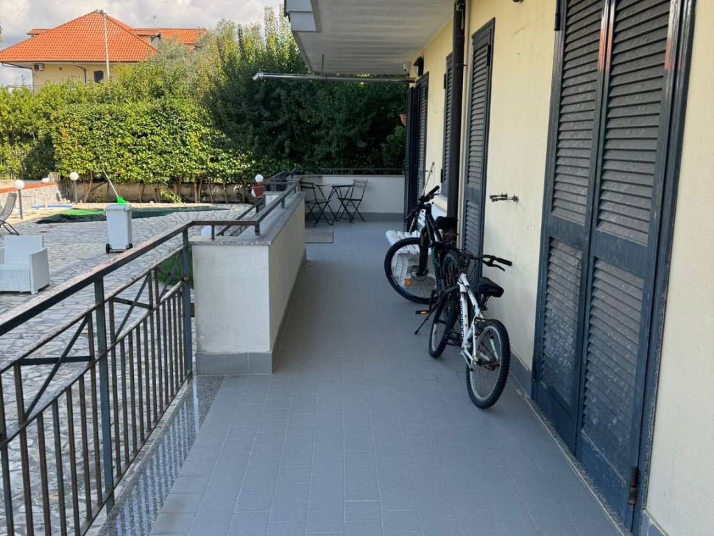 Appartamento a Giugliano in campania in Via Staffetta - Foto 2