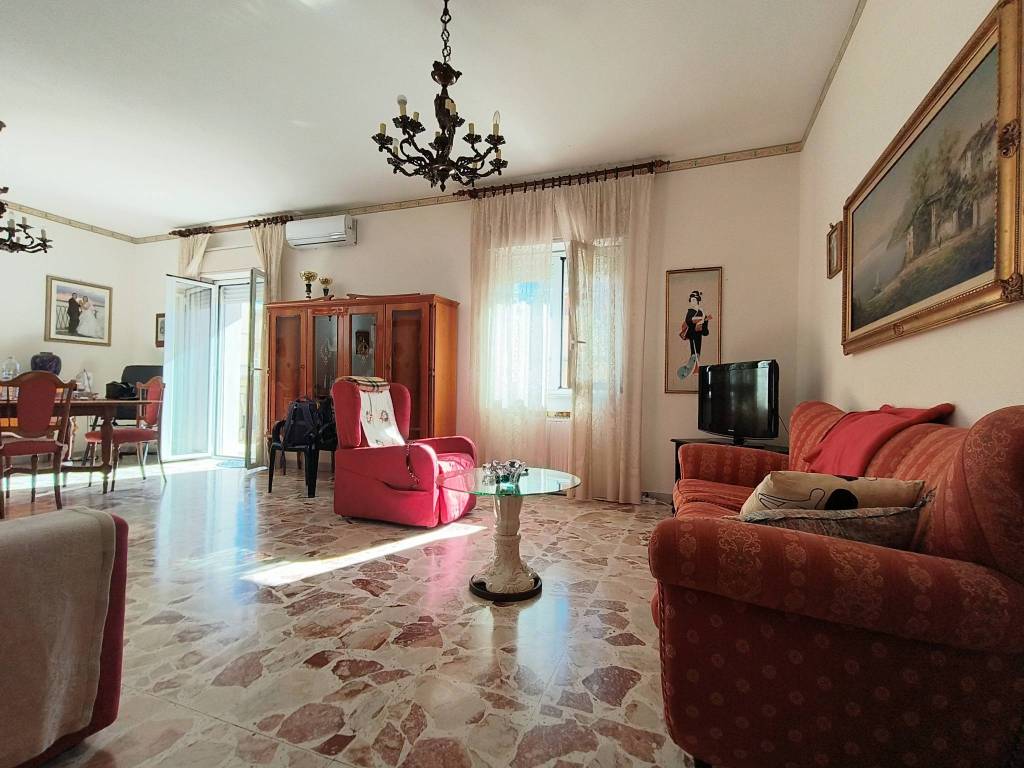 Appartamento a Siracusa in Via Agostino Filliolej - Foto 3