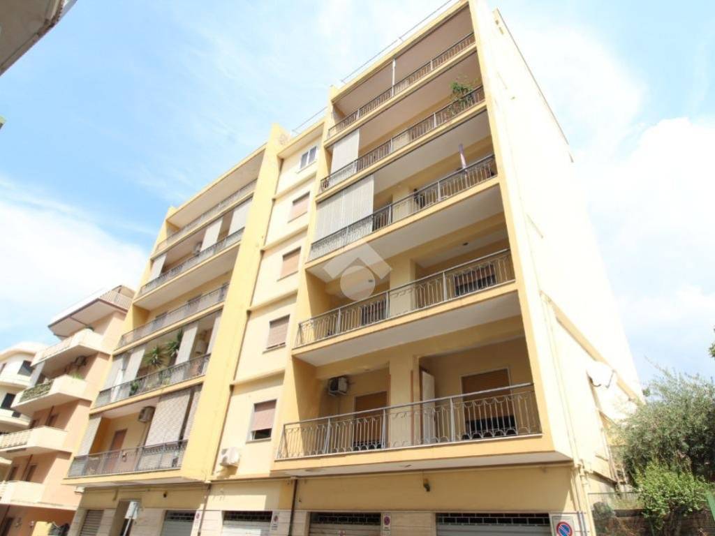 Appartamento a Reggio calabria in Via Antonino Cutroneo, 29 - Foto 2