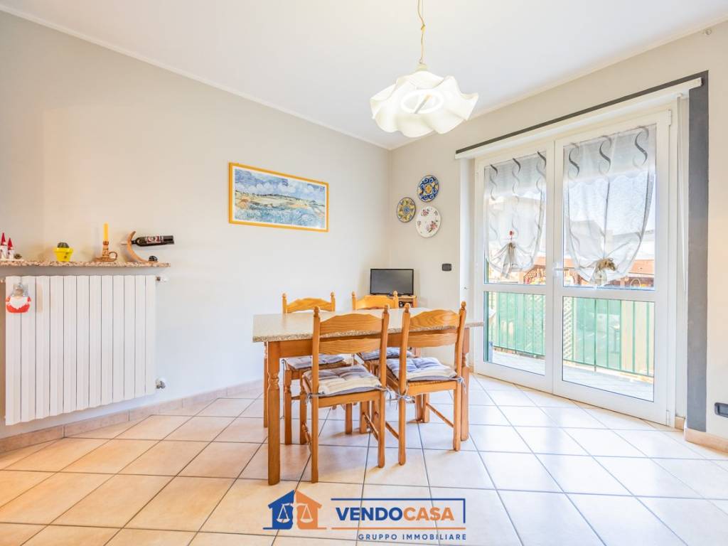 Appartamento a Caramagna piemonte in Via Luigi Einaudi - Foto 5