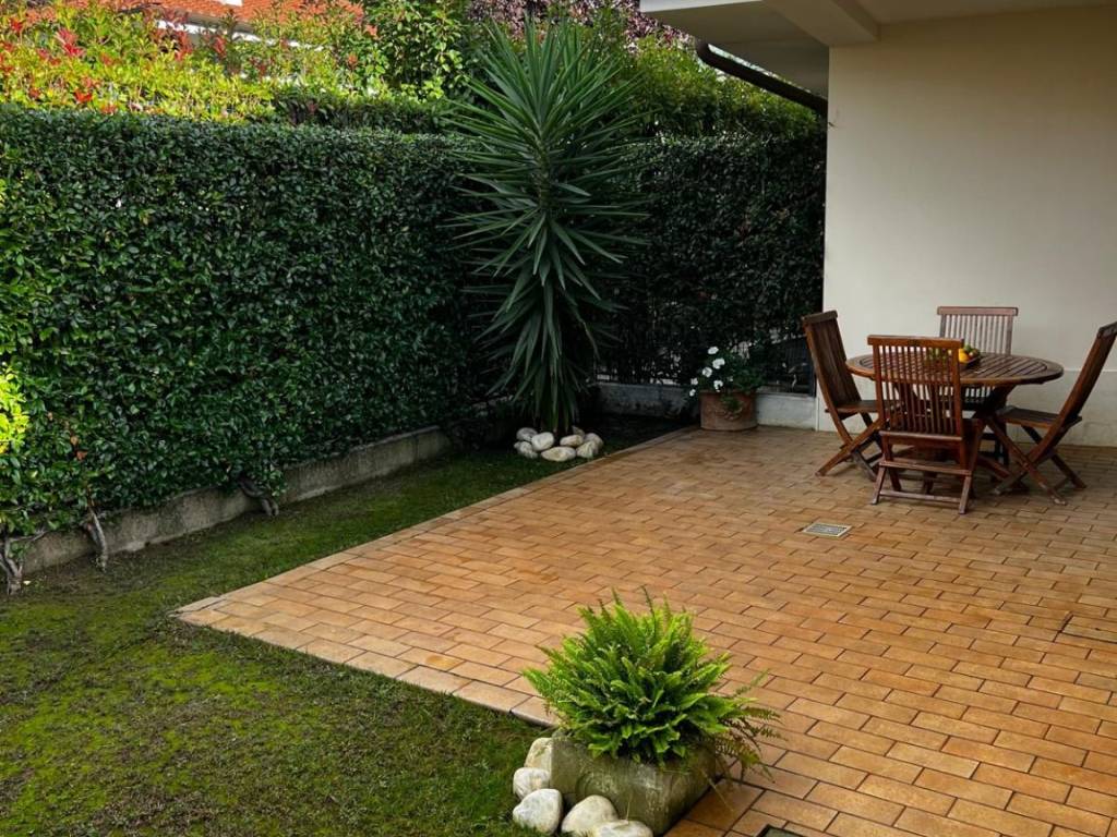 Appartamento a Forte dei marmi in Via Luigi Dallapiccola - Foto 2