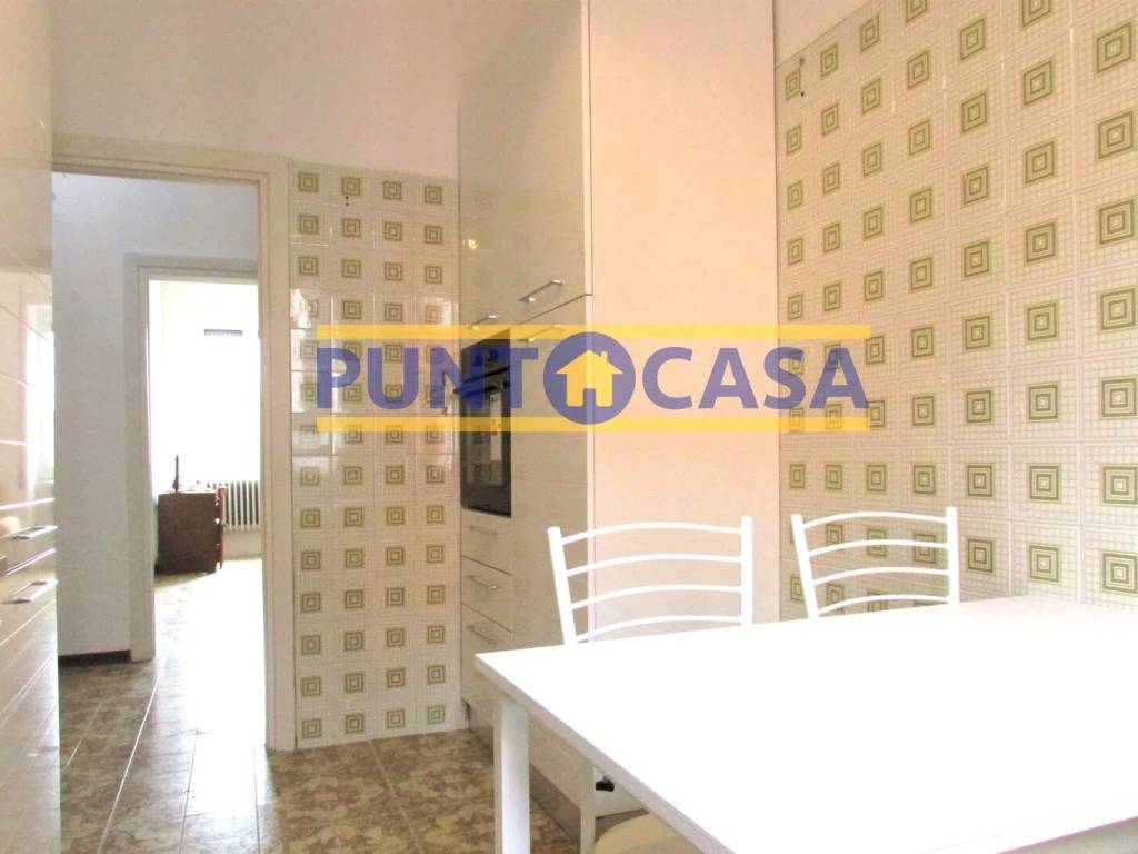 Appartamento a Teramo in Piazza Martiri Pennesi, 26 - Foto 5