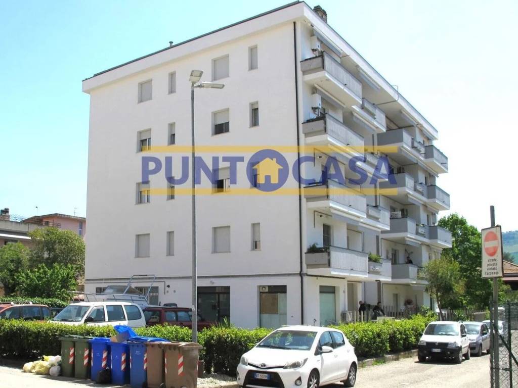 Appartamento a Teramo in Via Dante D'Ambrosio, 11 - Foto 2