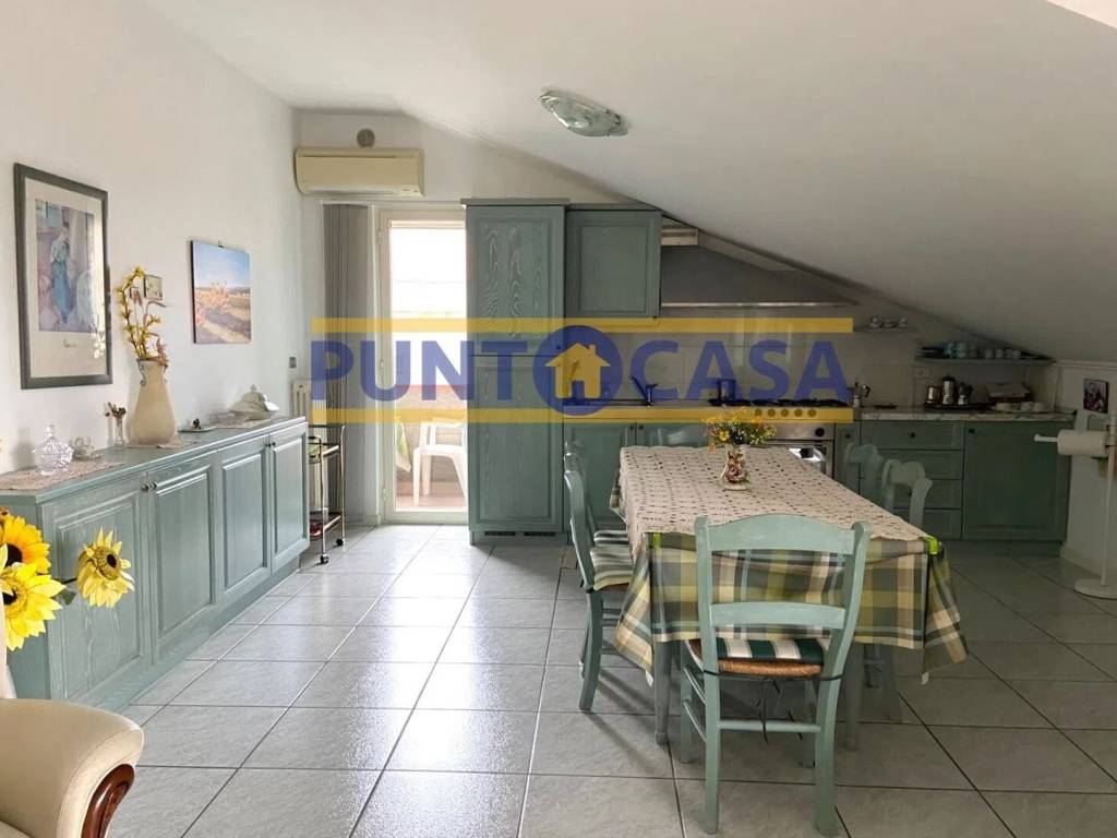 Appartamento a Bellante in Via Marco Biagi, 5 - Foto 4