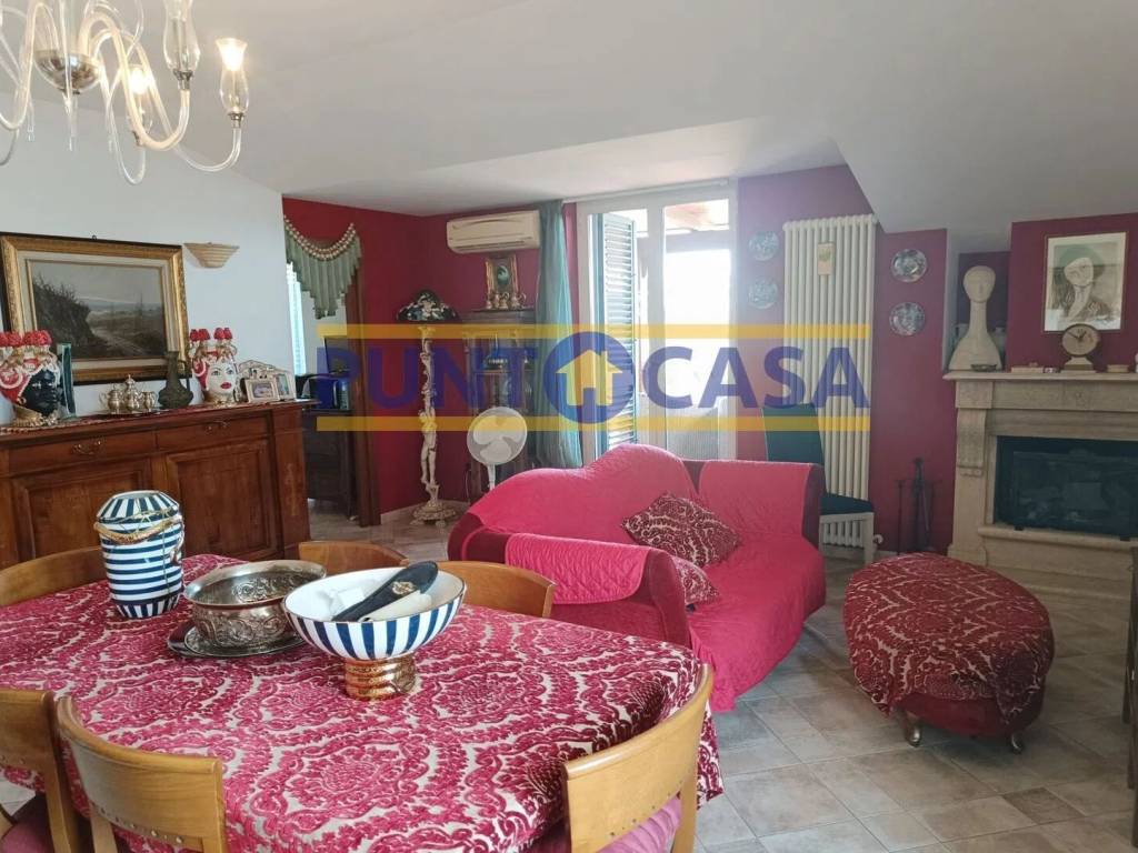 Appartamento a Teramo in Via Don Lorenzo Milani, 26 - Foto 3