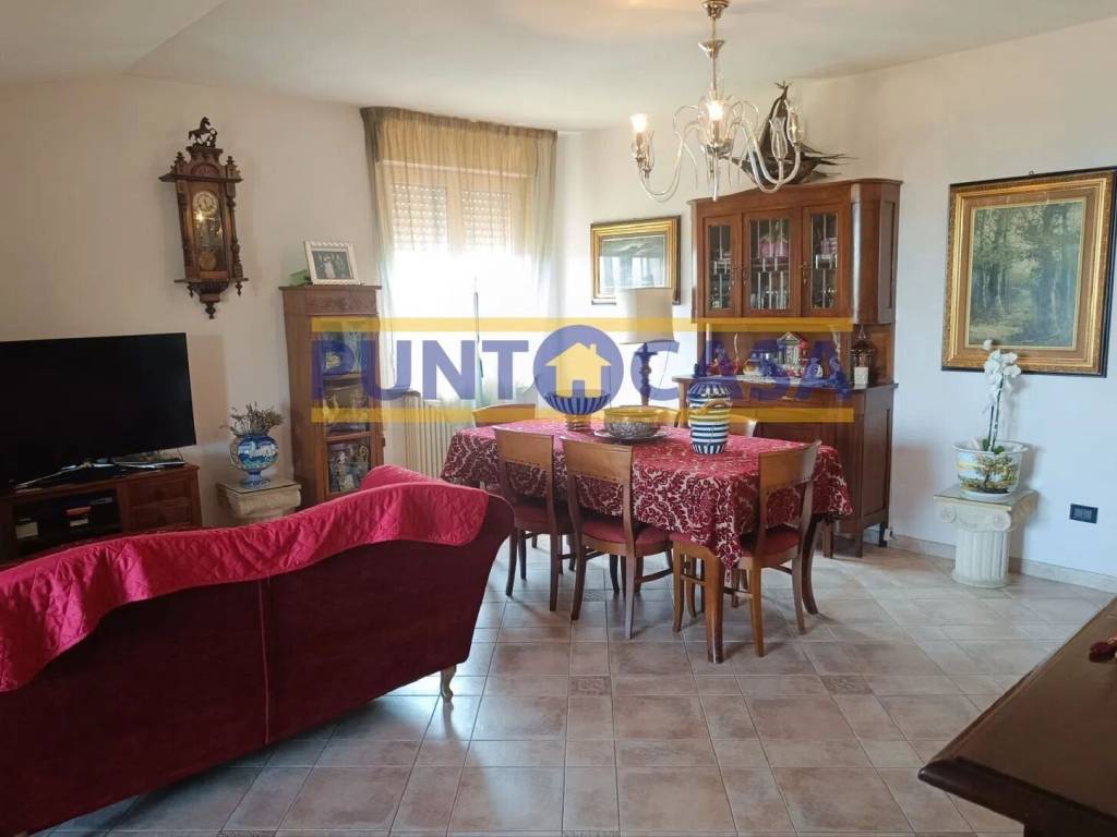 Appartamento a Teramo in Via Don Lorenzo Milani, 26 - Foto 4