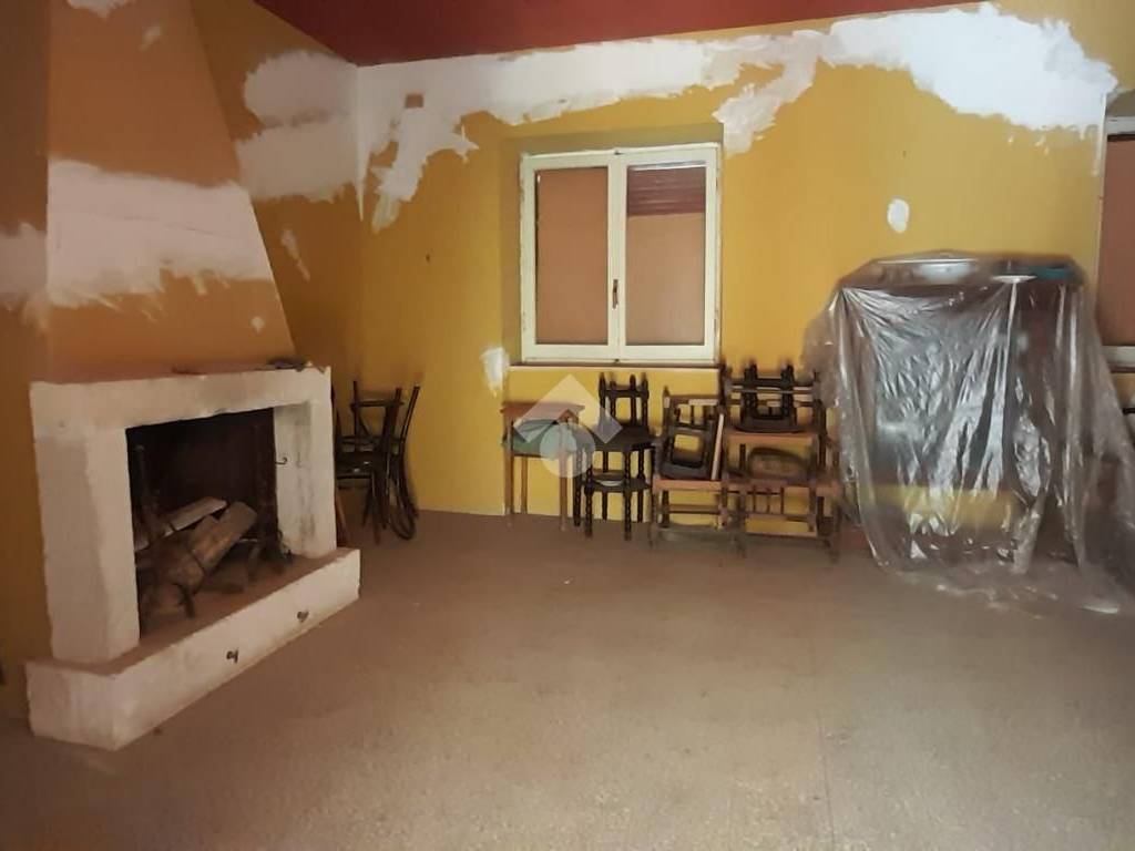 Villa a Vico nel lazio in Via Colle - Foto 4