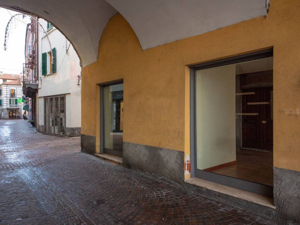 Immobile a Cairo montenotte in Piazza della Vittoria - Foto 3