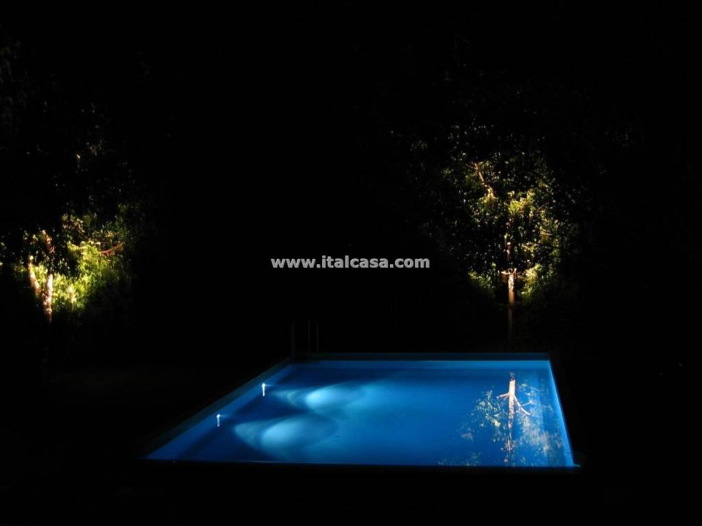 Villa a Bagnolo san vito in VIA LEVATELLA - Foto 5