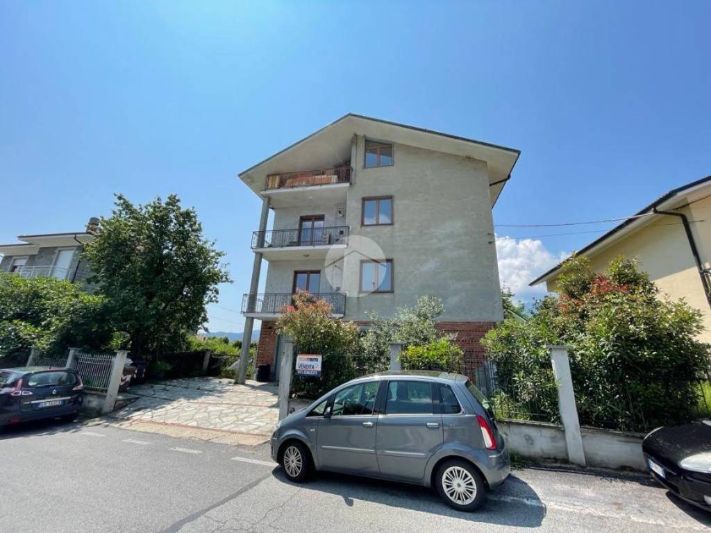Appartamento a Giaveno in Via Monsignor Carlo Bovero, 87 - Foto 3