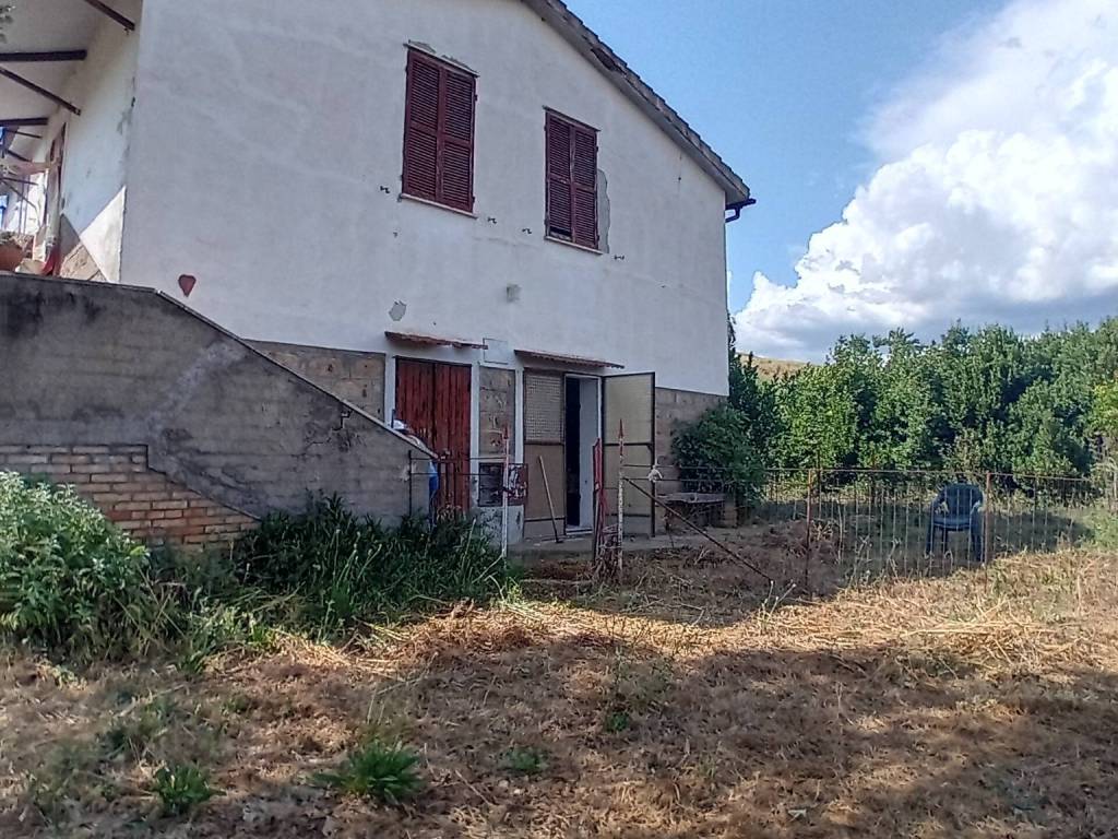 Rustico / casale a Tarquinia in Strada Provinciale Valle del Mignone - Foto 2