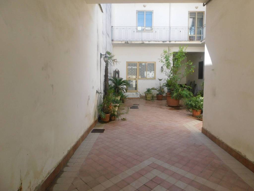 Casa indipendente a Maddaloni in Via Appia, 210 - Foto 2