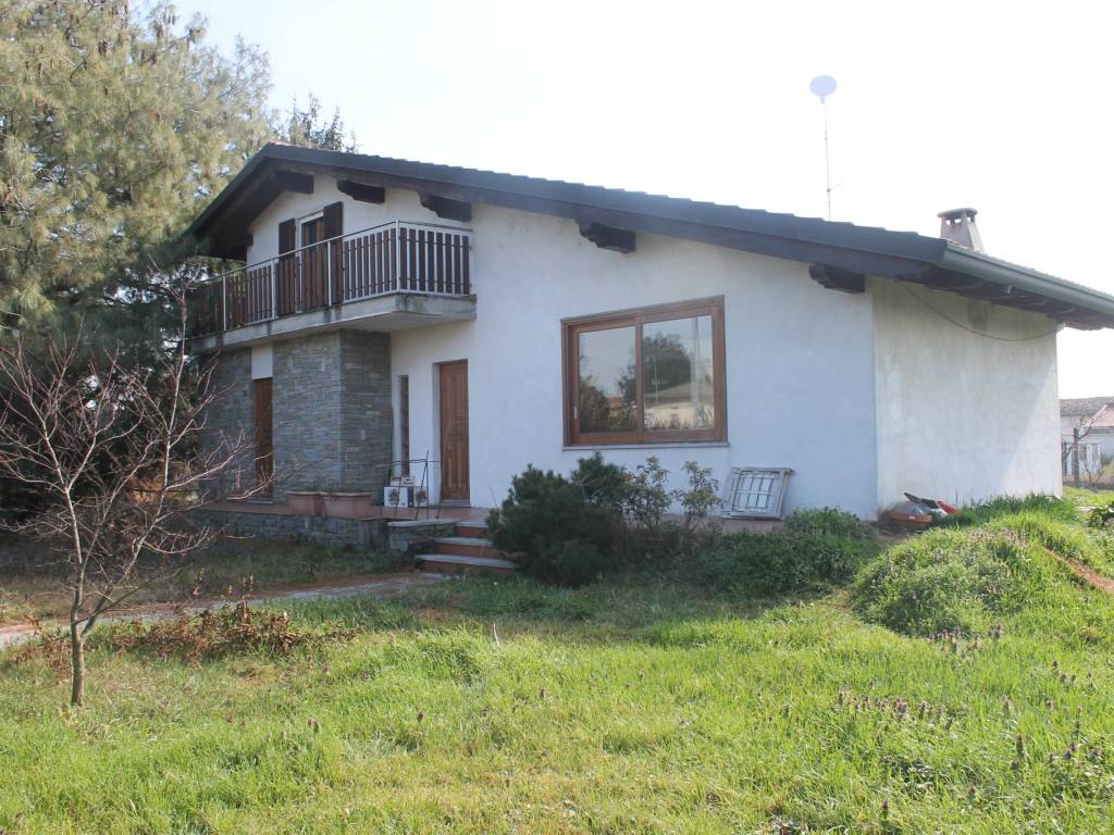 Villa a Dorno in Piazza Aldo Moro - Foto 3