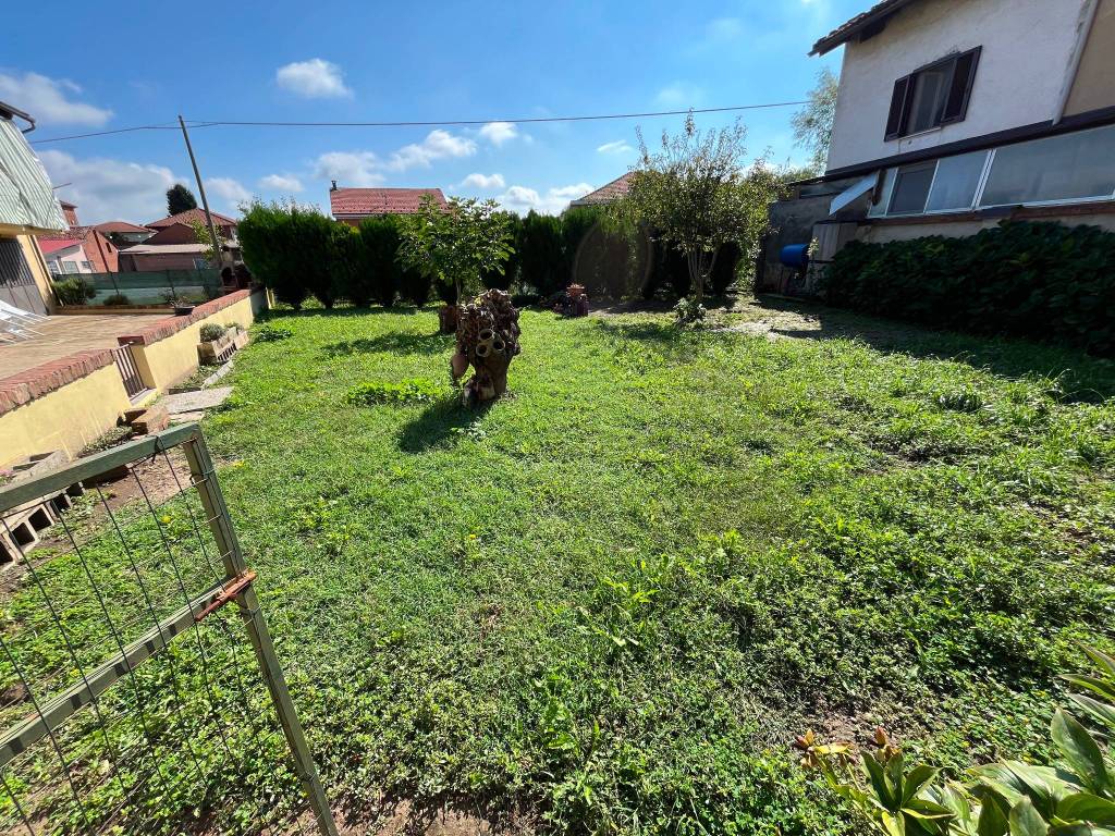 Villa a Poirino in Via Cristoforo Colombo, 8 - Foto 2