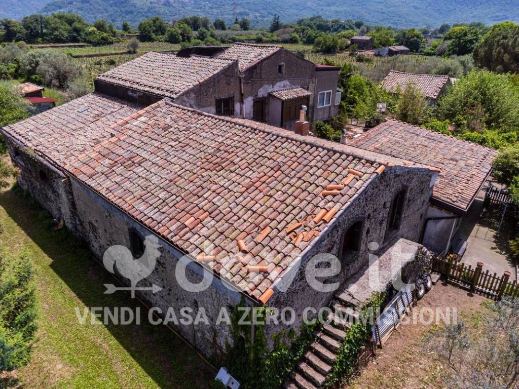 Rustico / casale a Castiglione di sicilia in Contrada Ponte Gaeto - Foto 5