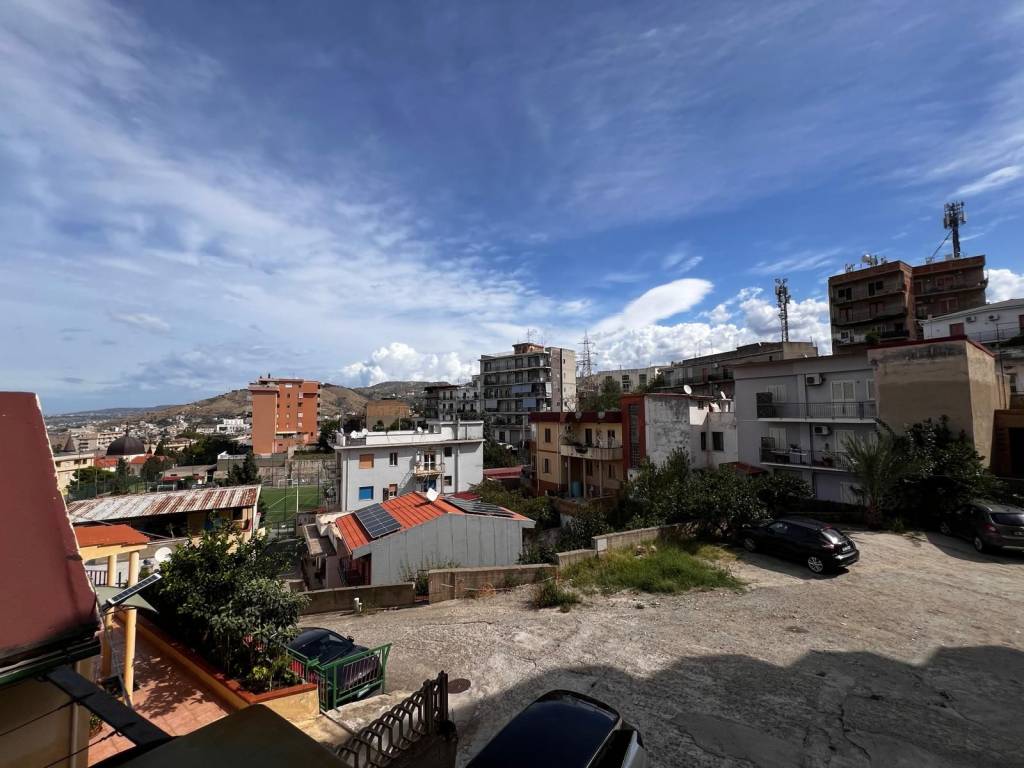 Palazzo / stabile a Reggio calabria in Via Don Luigi Orione - Foto 3