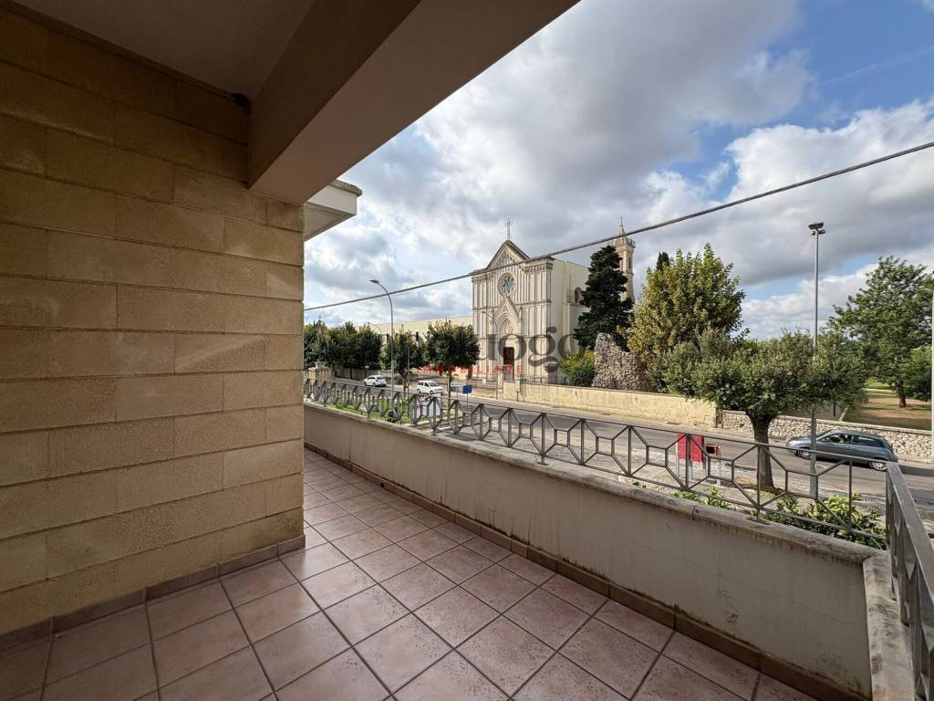 Appartamento a Novoli in Via Achille Grandi - Foto 3