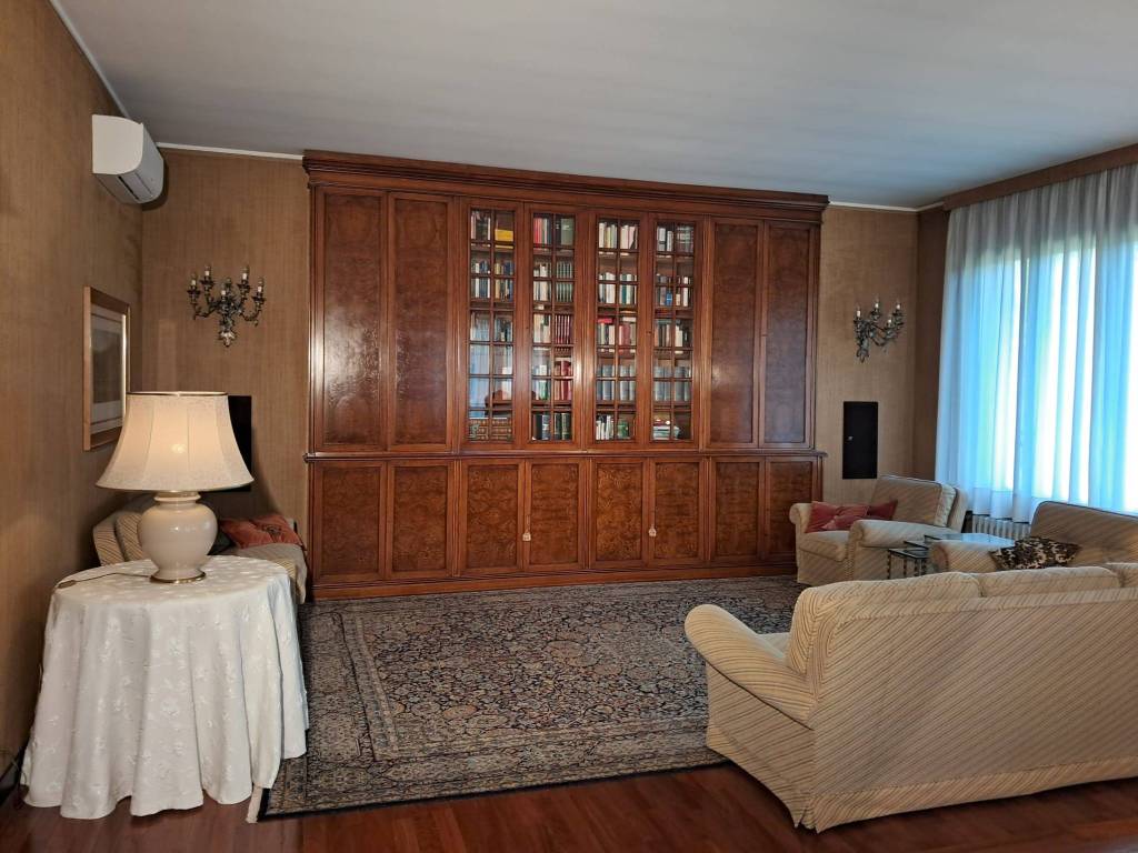 Villa a Samarate in Via Francesco Croci, 15 - Foto 5