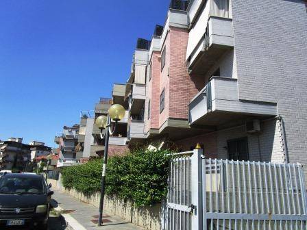 Box / garage a Foggia in Via Pietrantonio Loffredo, 13 - Foto 3