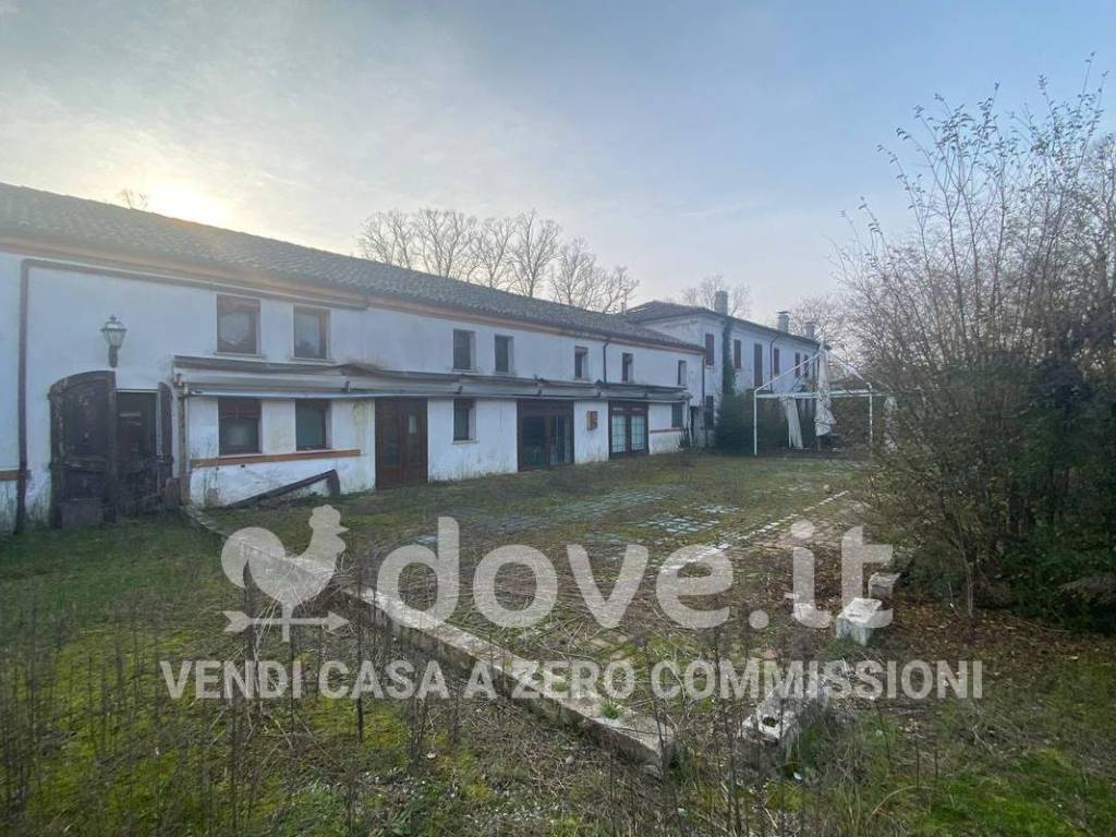 Villa a Tresignana in Via Provinciale Copparo Migliarino, 57 - Foto 2