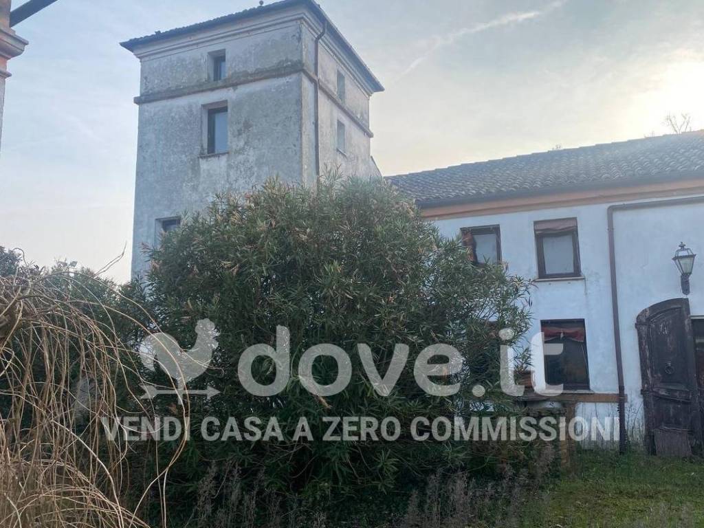Villa a Tresignana in Via Provinciale Copparo Migliarino, 57 - Foto 4