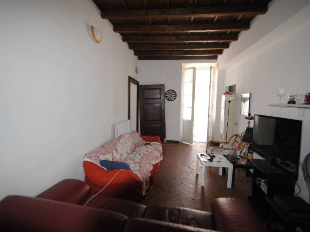 Appartamento a Pavia in Corso Camillo Benso di Cavour, 6 - Foto 2