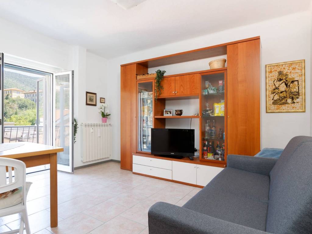 Appartamento a Trieste in Via Giovanni Verga - Foto 2