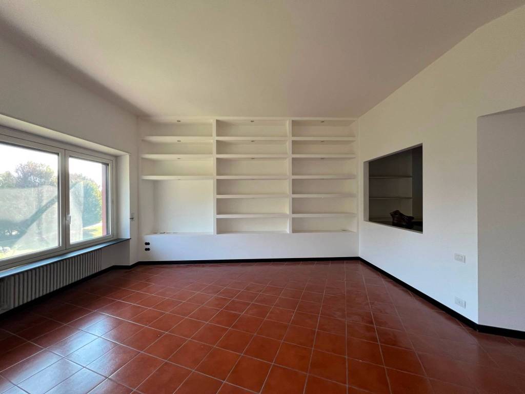Attico / mansarda a Cassina rizzardi in Via Alessandro Volta, 63 - Foto 2
