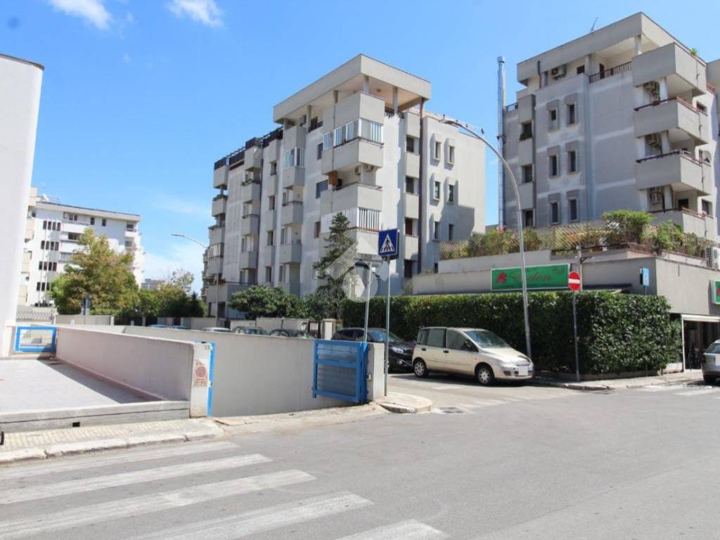 Box / garage a Brindisi in Via Germania, 73 - Foto 5