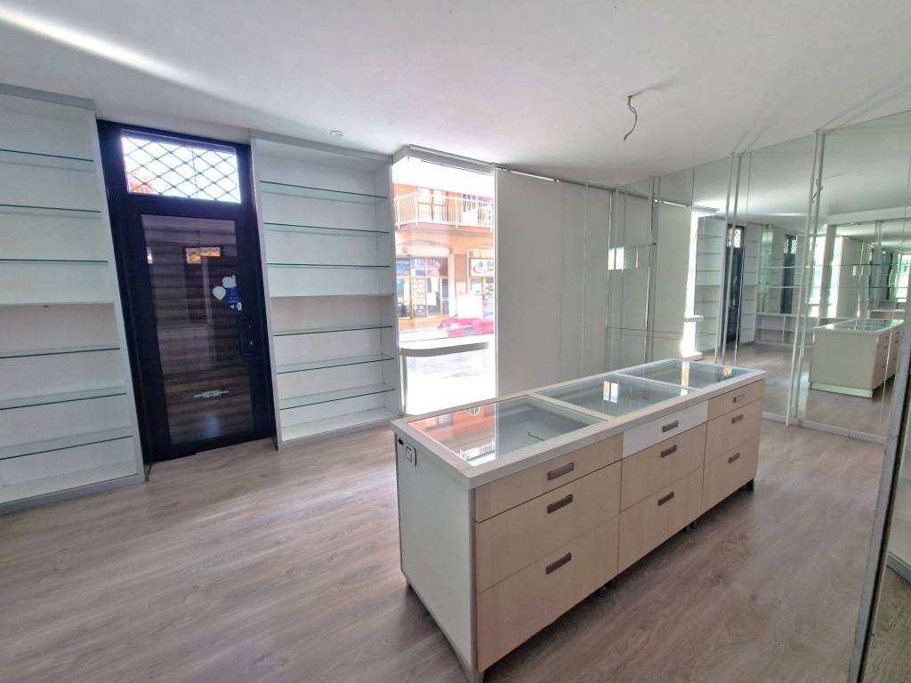 Immobile a Leinì in Via Carlo Alberto, 53 - Foto 4