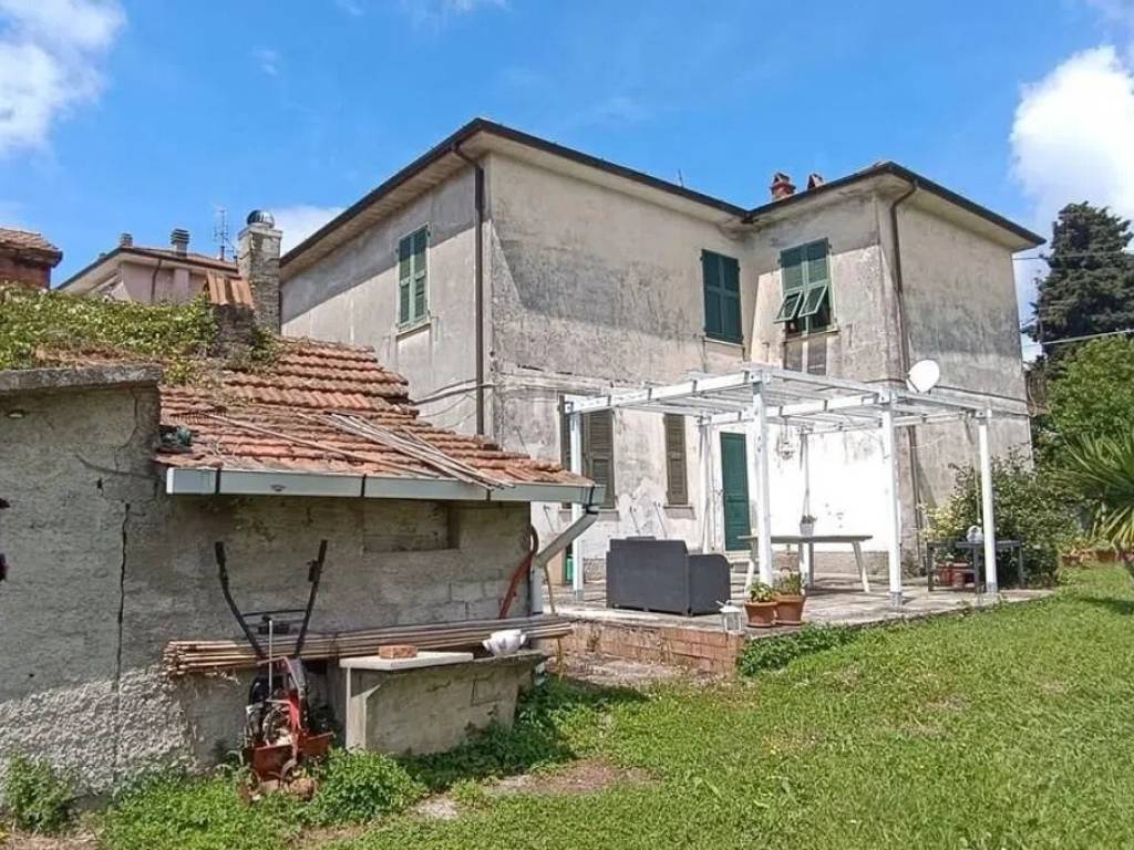 Villa a Castelnuovo magra in Urb. Colombiera Molicciara - Molino Del Piano - Foto 2