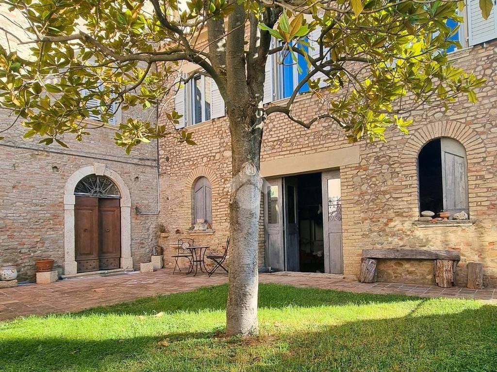 Villa a Colli del tronto in Via Ferdinando Cicconi, 6 - Foto 5