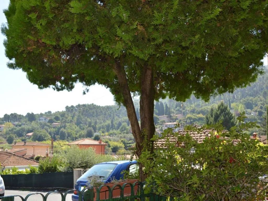 Villa a Ameglia in Via A. Gramsci - Foto 2