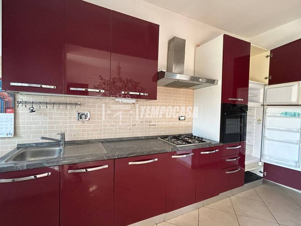 Appartamento a Volpiano in Via GENOVA 11 - Foto 4