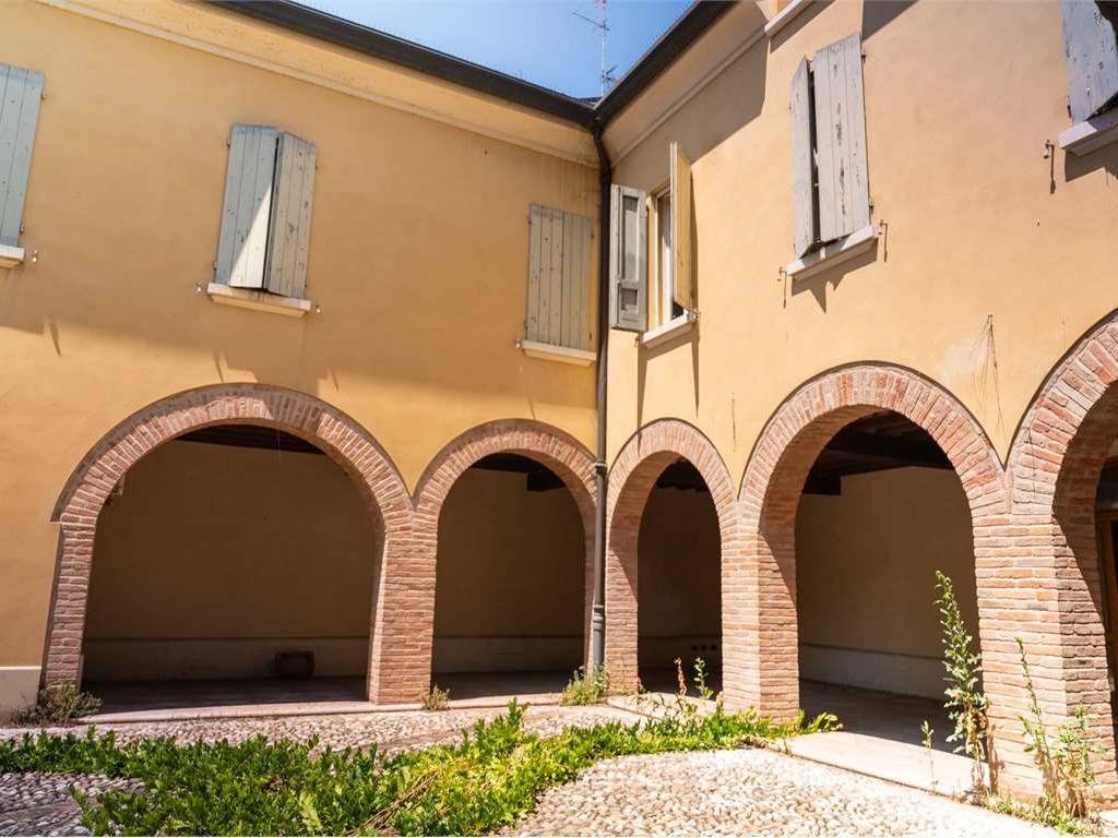 Villa a Carpi in Via Cesare Battisti, 20 - Foto 4